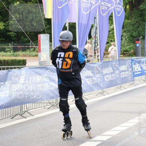 29.06.2025 - hella hamburg halbmarathon Strokosch-Dieckow http://msf.ph/oto/8193649 29.06.2025 09:36:14 Ziel 20120, 20393, 20394, 20398 meine-sportfotos.de