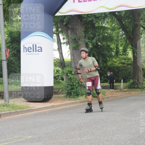 29.06.2025 - hella hamburg halbmarathon KatJ http://msf.ph/oto/8193708 29.06.2025 09:27:13 Zwischen KM18-KM19  meine-sportfotos.de