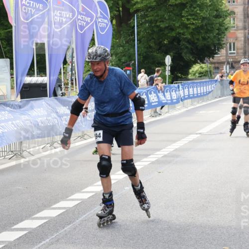 29.06.2025 - hella hamburg halbmarathon Strokosch-Dieckow http://msf.ph/oto/8193767 29.06.2025 09:36:22 Ziel 20120, 20279, 20393, 20394 meine-sportfotos.de