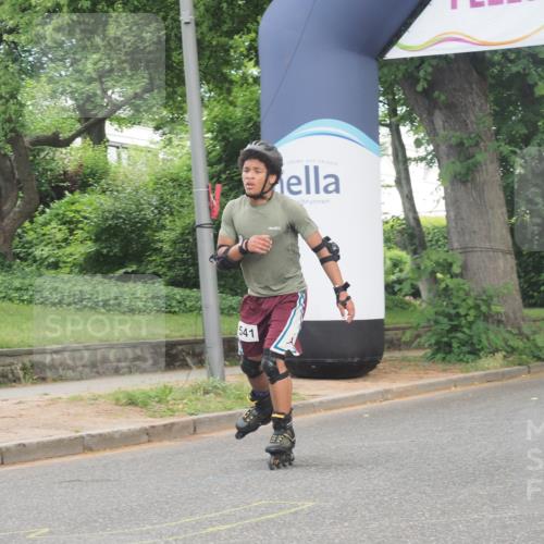 29.06.2025 - hella hamburg halbmarathon KatJ http://msf.ph/oto/8193796 29.06.2025 09:27:14 Zwischen KM18-KM19  meine-sportfotos.de