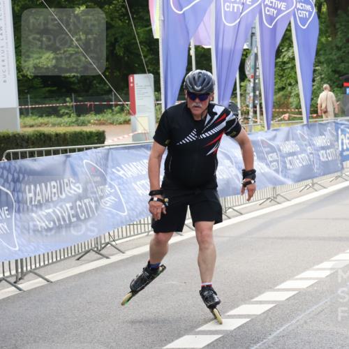 29.06.2025 - hella hamburg halbmarathon Strokosch-Dieckow http://msf.ph/oto/8193801 29.06.2025 09:36:24 Ziel 20120, 20279, 20393, 20394 meine-sportfotos.de