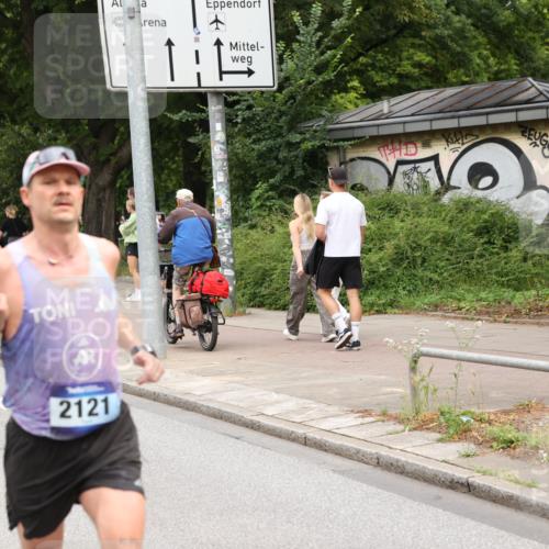 29.06.2025 - hella hamburg halbmarathon Yannick Fuchs http://msf.ph/oto/8193845 29.06.2025 10:31:24 20KM 1385, 1411, 1571, 2121, 3959, 5092, 5315, 5961, 6529, 6915, 7831, 8084, 8121, 9296, 9313, 10404, 10680, 11120, 11304, 11620, 11833, 12168, 12916, 13972, 14075, 16158, 17024, 17078, 17192, 17306, 17723, 18038, 18062, 18733, 18824 meine-sportfotos.de