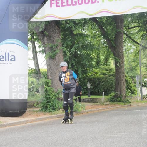 29.06.2025 - hella hamburg halbmarathon KatJ http://msf.ph/oto/8193855 29.06.2025 09:27:16 Zwischen KM18-KM19  meine-sportfotos.de