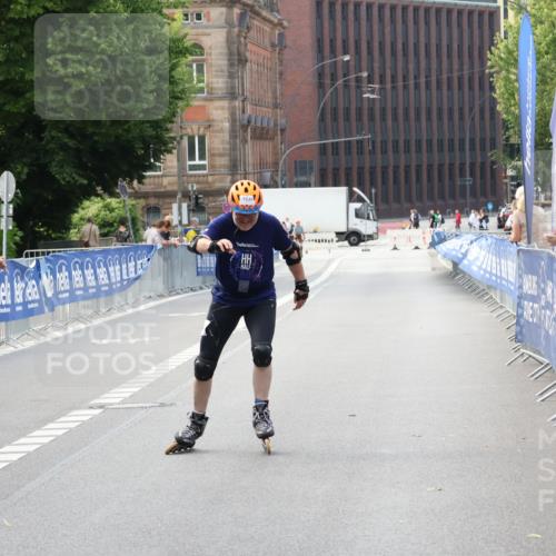 29.06.2025 - hella hamburg halbmarathon Strokosch-Dieckow http://msf.ph/oto/8193943 29.06.2025 09:36:53 Ziel 20094 meine-sportfotos.de