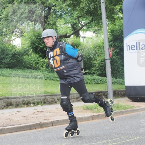 29.06.2025 - hella hamburg halbmarathon KatJ http://msf.ph/oto/8194002 29.06.2025 09:27:18 Zwischen KM18-KM19  meine-sportfotos.de