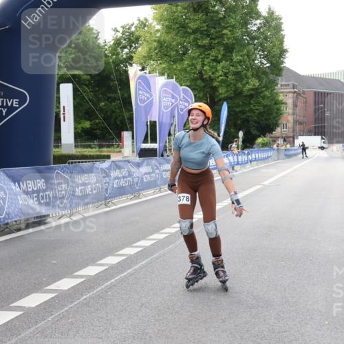 29.06.2025 - hella hamburg halbmarathon Strokosch-Dieckow http://msf.ph/oto/8194114 29.06.2025 09:37:20 Ziel 20378 meine-sportfotos.de