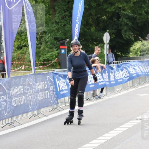 29.06.2025 - hella hamburg halbmarathon Strokosch-Dieckow http://msf.ph/oto/8194146 29.06.2025 09:37:32 Ziel 20341 meine-sportfotos.de