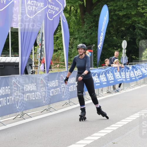 29.06.2025 - hella hamburg halbmarathon Strokosch-Dieckow http://msf.ph/oto/8194162 29.06.2025 09:37:33 Ziel 20341 meine-sportfotos.de