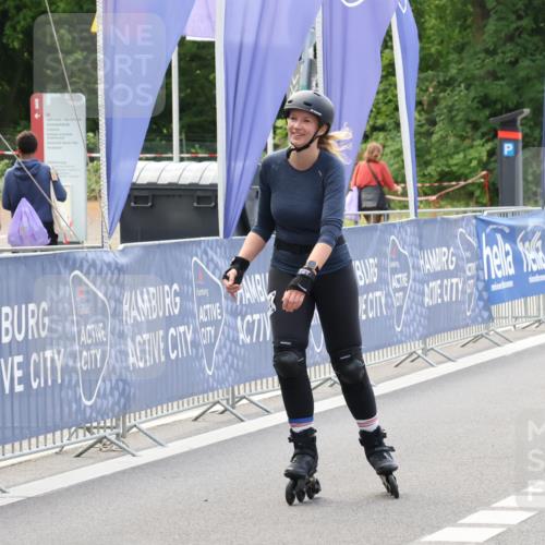29.06.2025 - hella hamburg halbmarathon Strokosch-Dieckow http://msf.ph/oto/8194169 29.06.2025 09:37:34 Ziel 20341 meine-sportfotos.de
