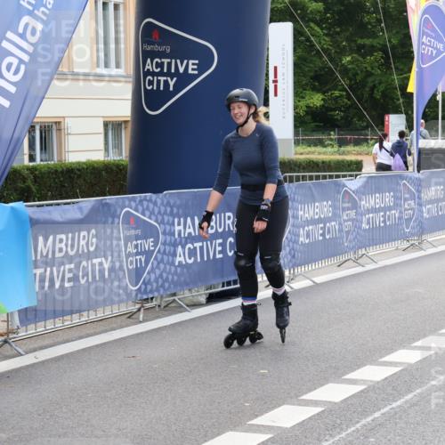 29.06.2025 - hella hamburg halbmarathon Strokosch-Dieckow http://msf.ph/oto/8194218 29.06.2025 09:37:36 Ziel 20341 meine-sportfotos.de