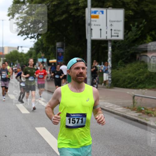 29.06.2025 - hella hamburg halbmarathon Yannick Fuchs http://msf.ph/oto/8194280 29.06.2025 10:31:31 20KM 1385, 1411, 1571, 2121, 3959, 4865, 5092, 5315, 5961, 6529, 7482, 7831, 8084, 8121, 8362, 9296, 9313, 10680, 10738, 11120, 11833, 13972, 16523, 17024, 17192, 17306, 17658, 17723, 18038, 18062, 18384, 18733, 18824 meine-sportfotos.de