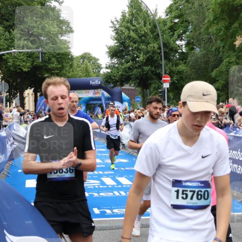 29.06.2025 - hella hamburg halbmarathon Zöllner http://msf.ph/oto/8194336 29.06.2025 10:45:25 Ziel 1697, 2188, 2367, 2470, 3186, 5706, 9105, 10064, 11469, 12643, 14703, 15563, 17499, 18407 meine-sportfotos.de