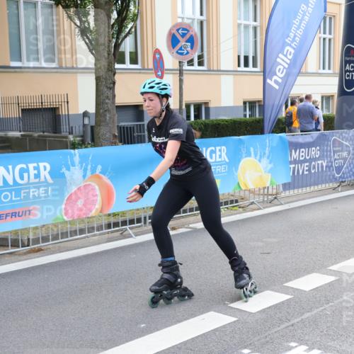29.06.2025 - hella hamburg halbmarathon Strokosch-Dieckow http://msf.ph/oto/8194397 29.06.2025 09:38:12 Ziel 20059, 20061, 20317 meine-sportfotos.de