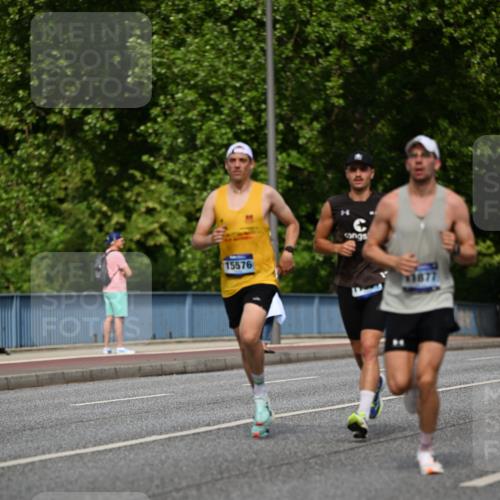 29.06.2025 - hella hamburg halbmarathon Dr. Thomas Lammeyer http://msf.ph/oto/8194452 29.06.2025 09:47:47 Kennedybrücke 1065, 2021, 2879, 3075, 3845, 3968, 4678, 7349, 8731, 9047, 10790 meine-sportfotos.de