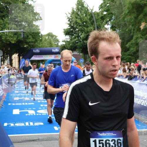 29.06.2025 - hella hamburg halbmarathon Zöllner http://msf.ph/oto/8194482 29.06.2025 10:45:26 Ziel 1697, 2367, 2470, 3186, 5706, 9105, 11469, 12277, 12643, 14703, 17499, 18407, 18638 meine-sportfotos.de