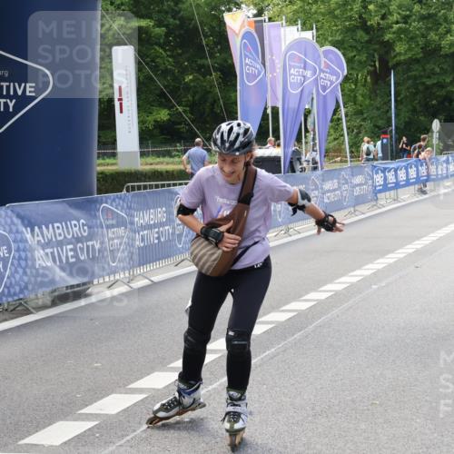 29.06.2025 - hella hamburg halbmarathon Strokosch-Dieckow http://msf.ph/oto/8194649 29.06.2025 09:38:29 Ziel 20185, 20298 meine-sportfotos.de