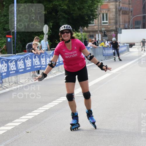 29.06.2025 - hella hamburg halbmarathon Strokosch-Dieckow http://msf.ph/oto/8194700 29.06.2025 09:38:39 Ziel 20185 meine-sportfotos.de