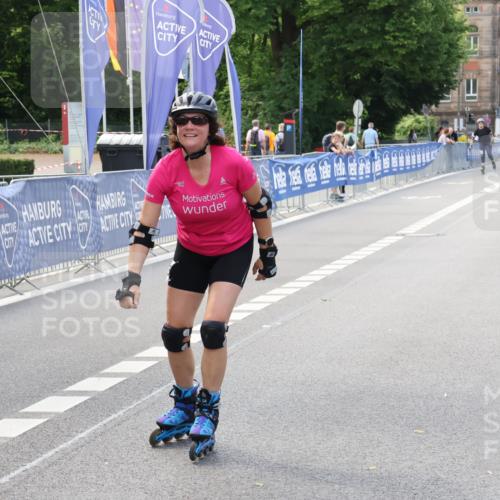 29.06.2025 - hella hamburg halbmarathon Strokosch-Dieckow http://msf.ph/oto/8194768 29.06.2025 09:38:41 Ziel 20185 meine-sportfotos.de