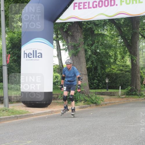 29.06.2025 - hella hamburg halbmarathon KatJ http://msf.ph/oto/8194814 29.06.2025 09:27:43 Zwischen KM18-KM19  meine-sportfotos.de