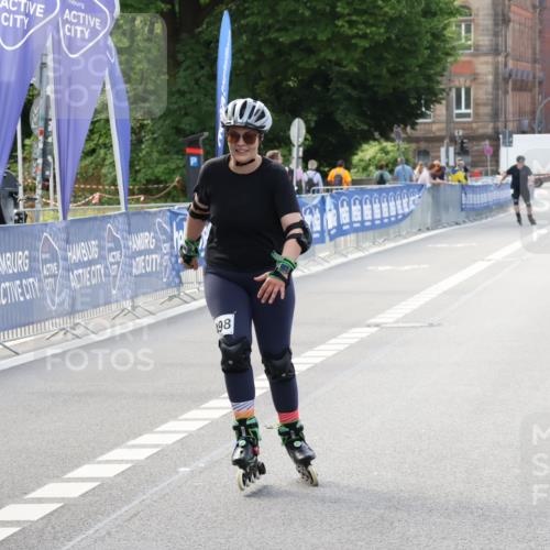 29.06.2025 - hella hamburg halbmarathon Strokosch-Dieckow http://msf.ph/oto/8194824 29.06.2025 09:38:54 Ziel 20323, 20498 meine-sportfotos.de