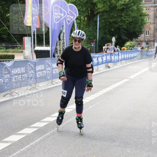 29.06.2025 - hella hamburg halbmarathon Strokosch-Dieckow http://msf.ph/oto/8194839 29.06.2025 09:38:54 Ziel 20323, 20498 meine-sportfotos.de