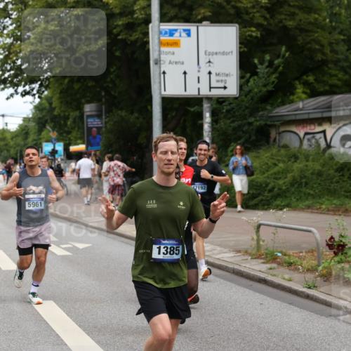 29.06.2025 - hella hamburg halbmarathon Yannick Fuchs http://msf.ph/oto/8194848 29.06.2025 10:31:33 20KM 1385, 1411, 1571, 3959, 4860, 4865, 5003, 5092, 5315, 5961, 6529, 7482, 7831, 8084, 8121, 8362, 9296, 9313, 10680, 10738, 11120, 11833, 13972, 15261, 16523, 17024, 17192, 17306, 17658, 17723, 18038, 18062, 18384, 18733, 18824 meine-sportfotos.de