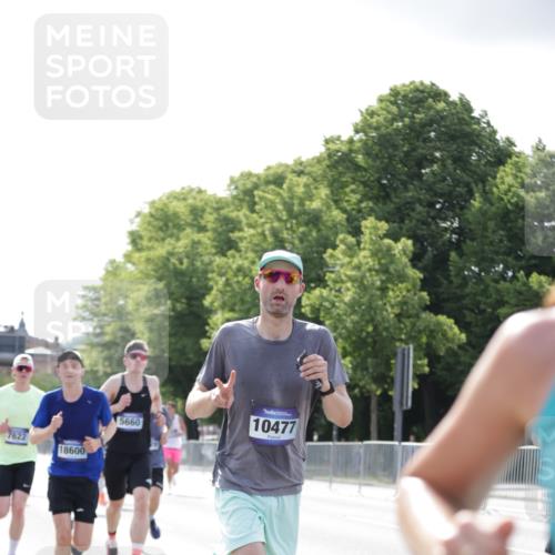 29.06.2025 - hella hamburg halbmarathon Jannik Wohlers http://msf.ph/oto/8194921 29.06.2025 09:46:24 Lombardsbrücke 1053, 2243, 4944, 5048, 5152, 5660, 6683, 7080, 7466, 7622, 7628, 7867, 8312, 10477, 10927, 11304, 11661, 11898, 12447, 12899, 13199, 13493, 13494, 13729, 14310, 14450, 14899, 16417, 16505, 16619, 16811, 16881, 16957, 17137, 17329, 17751, 18026, 18277, 18357, 18600, 18824 meine-sportfotos.de