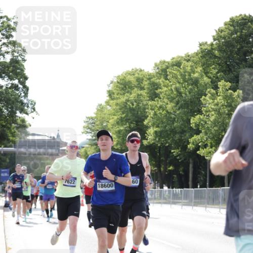 29.06.2025 - hella hamburg halbmarathon Jannik Wohlers http://msf.ph/oto/8194991 29.06.2025 09:46:24 Lombardsbrücke 1053, 2243, 4944, 5048, 5152, 5660, 6683, 7080, 7466, 7622, 7628, 7867, 8312, 10477, 10927, 11304, 11661, 11898, 12447, 12899, 13199, 13493, 13494, 13729, 14310, 14450, 14899, 16417, 16505, 16619, 16811, 16881, 16957, 17137, 17329, 17751, 18026, 18277, 18357, 18600, 18824 meine-sportfotos.de
