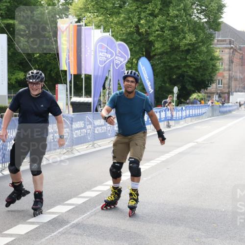 29.06.2025 - hella hamburg halbmarathon Strokosch-Dieckow http://msf.ph/oto/8194999 29.06.2025 09:39:06 Ziel 20323 meine-sportfotos.de