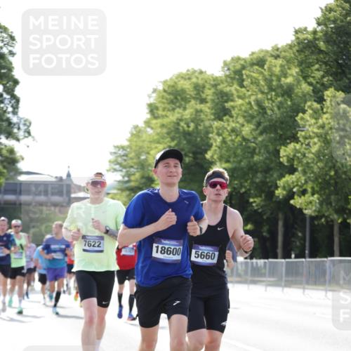 29.06.2025 - hella hamburg halbmarathon Jannik Wohlers http://msf.ph/oto/8195002 29.06.2025 09:46:24 Lombardsbrücke 1053, 2243, 4944, 5048, 5152, 5660, 6683, 7080, 7466, 7622, 7628, 7867, 8312, 10477, 10927, 11304, 11661, 11898, 12447, 12899, 13199, 13493, 13494, 13729, 14310, 14450, 14899, 16417, 16505, 16619, 16811, 16881, 16957, 17137, 17329, 17751, 18026, 18277, 18357, 18600, 18824 meine-sportfotos.de