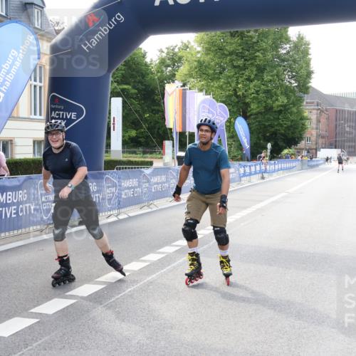 29.06.2025 - hella hamburg halbmarathon Strokosch-Dieckow http://msf.ph/oto/8195012 29.06.2025 09:39:06 Ziel 20323 meine-sportfotos.de