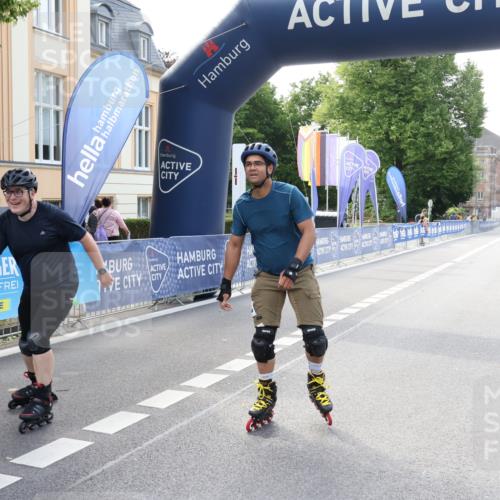 29.06.2025 - hella hamburg halbmarathon Strokosch-Dieckow http://msf.ph/oto/8195031 29.06.2025 09:39:07 Ziel 20167, 20323 meine-sportfotos.de