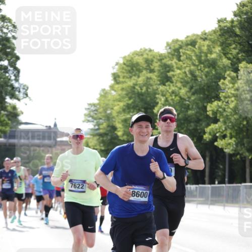 29.06.2025 - hella hamburg halbmarathon Jannik Wohlers http://msf.ph/oto/8195039 29.06.2025 09:46:25 Lombardsbrücke 1053, 1577, 2243, 4944, 5048, 5152, 5660, 6683, 7080, 7466, 7622, 7628, 7867, 8312, 8323, 10477, 10927, 11898, 12447, 12899, 13199, 13493, 13494, 13729, 14310, 14450, 14899, 16417, 16505, 16619, 16881, 16957, 17137, 17329, 17751, 18026, 18277, 18357, 18600, 18824 meine-sportfotos.de