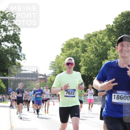 29.06.2025 - hella hamburg halbmarathon Jannik Wohlers http://msf.ph/oto/8195093 29.06.2025 09:46:26 Lombardsbrücke 1053, 1411, 1577, 2243, 4944, 5048, 5152, 5193, 5660, 6683, 7080, 7466, 7622, 7628, 7867, 8312, 8323, 10477, 10927, 11898, 12447, 12899, 13199, 13493, 13494, 13729, 14310, 14450, 14899, 16417, 16505, 16619, 16881, 17137, 17329, 17751, 18026, 18277, 18357, 18600, 18824, 18986 meine-sportfotos.de