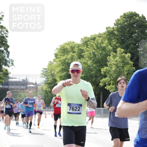 29.06.2025 - hella hamburg halbmarathon Jannik Wohlers http://msf.ph/oto/8195134 29.06.2025 09:46:26 Lombardsbrücke 1053, 1411, 1577, 2243, 4944, 5048, 5152, 5193, 5660, 6683, 7080, 7466, 7622, 7628, 7867, 8312, 8323, 10477, 10927, 11898, 12447, 12899, 13199, 13493, 13494, 13729, 14310, 14450, 14899, 16417, 16505, 16619, 16881, 17137, 17329, 17751, 18026, 18277, 18357, 18600, 18824, 18986 meine-sportfotos.de