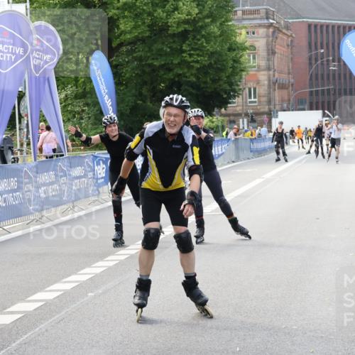 29.06.2025 - hella hamburg halbmarathon Strokosch-Dieckow http://msf.ph/oto/8195166 29.06.2025 09:39:34 Ziel 20002, 20009, 20064, 20065, 20382 meine-sportfotos.de