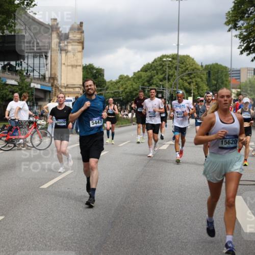 29.06.2025 - hella hamburg halbmarathon Yannick Fuchs http://msf.ph/oto/8195169 29.06.2025 10:44:14 20KM 1216, 1321, 2020, 2234, 2788, 3296, 3414, 3852, 3947, 4127, 4247, 4933, 5447, 5894, 6125, 6282, 8153, 8313, 8454, 8576, 8657, 8689, 8813, 8899, 8921, 9031, 9303, 9551, 10480, 10750, 11975, 12203, 12235, 12527, 12733, 13225, 13282, 13463, 13609, 13758, 13812, 14562, 14794, 15620, 15966, 16000, 16242, 16403, 16732, 16806, 16887, 17282, 17319, 18228, 18229, 18451, 18499, 18884 meine-sportfotos.de