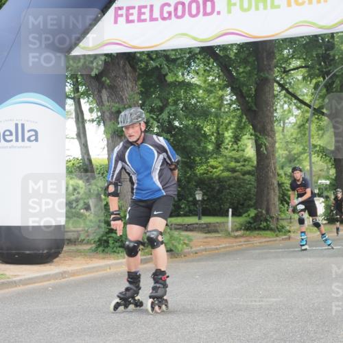 29.06.2025 - hella hamburg halbmarathon KatJ http://msf.ph/oto/8195240 29.06.2025 09:27:46 Zwischen KM18-KM19  meine-sportfotos.de