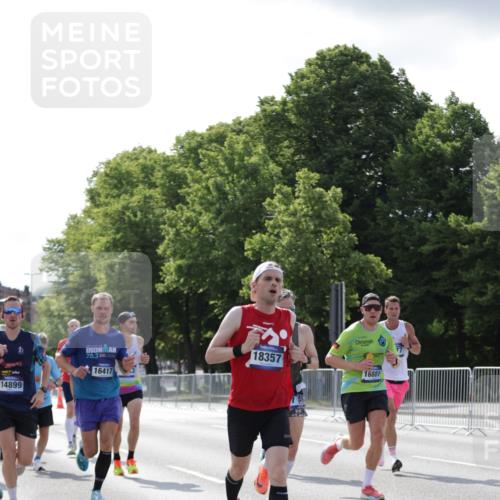 29.06.2025 - hella hamburg halbmarathon Jannik Wohlers http://msf.ph/oto/8195278 29.06.2025 09:46:28 Lombardsbrücke 1053, 1411, 1577, 2243, 5048, 5152, 5193, 5660, 6683, 7080, 7466, 7622, 7628, 7867, 8312, 8323, 10477, 10927, 11898, 12447, 12899, 13199, 13493, 13494, 13729, 14310, 14385, 14841, 14899, 16417, 16505, 16619, 16881, 17014, 17137, 17329, 17751, 18026, 18357, 18600, 18824, 18986 meine-sportfotos.de