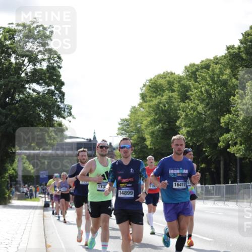 29.06.2025 - hella hamburg halbmarathon Jannik Wohlers http://msf.ph/oto/8195345 29.06.2025 09:46:29 Lombardsbrücke 1053, 1411, 1577, 2243, 5152, 5193, 5660, 6683, 7080, 7466, 7622, 7628, 7867, 8312, 8323, 10477, 10927, 11898, 12447, 12899, 13199, 13493, 13494, 13729, 14069, 14310, 14385, 14841, 14899, 16417, 16505, 16619, 16881, 17014, 17137, 17329, 17751, 18026, 18357, 18600, 18824, 18906, 18986 meine-sportfotos.de