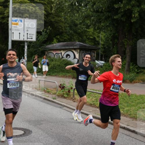 29.06.2025 - hella hamburg halbmarathon Yannick Fuchs http://msf.ph/oto/8195366 29.06.2025 10:31:35 20KM 1385, 1411, 1571, 3959, 4860, 4865, 5003, 5092, 5307, 5315, 5961, 6123, 6529, 7310, 7482, 7831, 8084, 8121, 8362, 9178, 9296, 9313, 10680, 10738, 11120, 11833, 13972, 14691, 15261, 15939, 16523, 17024, 17192, 17306, 17658, 17723, 18038, 18062, 18384, 18733, 18824 meine-sportfotos.de
