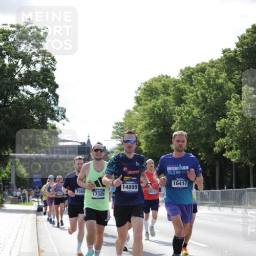 29.06.2025 - hella hamburg halbmarathon Jannik Wohlers http://msf.ph/oto/8195382 29.06.2025 09:46:29 Lombardsbrücke 1053, 1411, 1577, 2243, 5152, 5193, 5660, 6683, 7080, 7466, 7622, 7628, 7867, 8312, 8323, 10477, 10927, 11898, 12447, 12899, 13199, 13493, 13494, 13729, 14069, 14310, 14385, 14841, 14899, 16417, 16505, 16619, 16881, 17014, 17137, 17329, 17751, 18026, 18357, 18600, 18824, 18906, 18986 meine-sportfotos.de