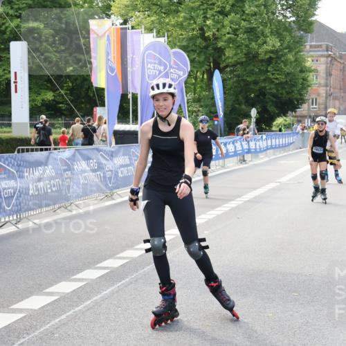 29.06.2025 - hella hamburg halbmarathon Strokosch-Dieckow http://msf.ph/oto/8195508 29.06.2025 09:39:47 Ziel 20034, 20037, 20073, 20203, 20476 meine-sportfotos.de