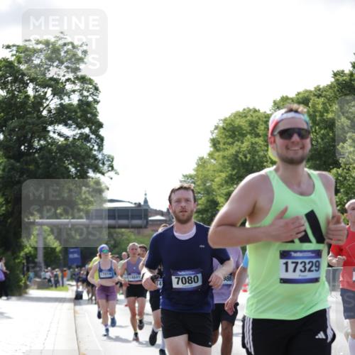 29.06.2025 - hella hamburg halbmarathon Jannik Wohlers http://msf.ph/oto/8195622 29.06.2025 09:46:31 Lombardsbrücke 1053, 1396, 1411, 1577, 3005, 5193, 5660, 7080, 7466, 7622, 7867, 8323, 10477, 10927, 11898, 12899, 13199, 13493, 13494, 13729, 14069, 14385, 14841, 14899, 15390, 16417, 16505, 16619, 16881, 17014, 17137, 17329, 18026, 18357, 18600, 18731, 18824, 18906, 18986 meine-sportfotos.de