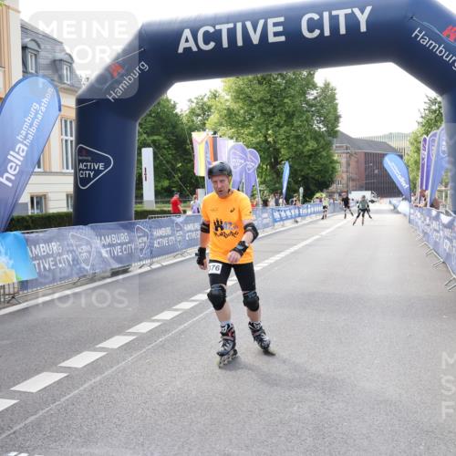 29.06.2025 - hella hamburg halbmarathon Strokosch-Dieckow http://msf.ph/oto/8195651 29.06.2025 09:40:00 Ziel 20197, 20198, 20293, 20307, 20376 meine-sportfotos.de