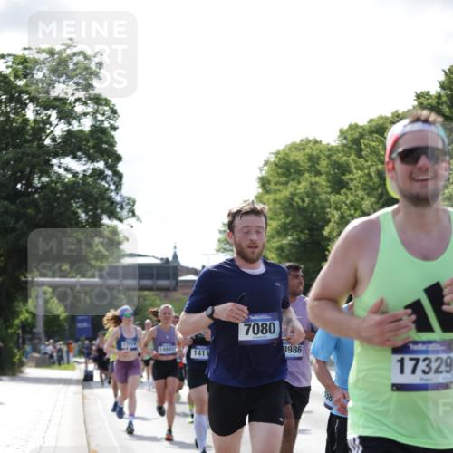 29.06.2025 - hella hamburg halbmarathon Jannik Wohlers http://msf.ph/oto/8195682 29.06.2025 09:46:31 Lombardsbrücke 1053, 1396, 1411, 1577, 3005, 5193, 5660, 7080, 7466, 7622, 7867, 8323, 10477, 10927, 11898, 12899, 13199, 13493, 13494, 13729, 14069, 14385, 14841, 14899, 15390, 16417, 16505, 16619, 16881, 17014, 17137, 17329, 18026, 18357, 18600, 18731, 18824, 18906, 18986 meine-sportfotos.de