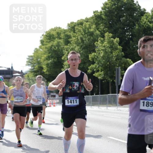 29.06.2025 - hella hamburg halbmarathon Jannik Wohlers http://msf.ph/oto/8195736 29.06.2025 09:46:33 Lombardsbrücke 1053, 1396, 1411, 1577, 3005, 5193, 5660, 7080, 7466, 7622, 7867, 8323, 10477, 11898, 12899, 13199, 13493, 13494, 13729, 13771, 14069, 14385, 14841, 14899, 15390, 16417, 16505, 16619, 16881, 17014, 17137, 17329, 18026, 18357, 18600, 18731, 18824, 18906, 18986 meine-sportfotos.de