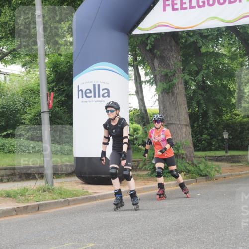 29.06.2025 - hella hamburg halbmarathon KatJ http://msf.ph/oto/8195811 29.06.2025 09:27:49 Zwischen KM18-KM19  meine-sportfotos.de