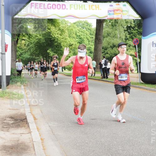 29.06.2025 - hella hamburg halbmarathon MichiJ http://msf.ph/oto/8195814 29.06.2025 10:20:45 Zwischen KM18-KM19 15835, 19118 meine-sportfotos.de