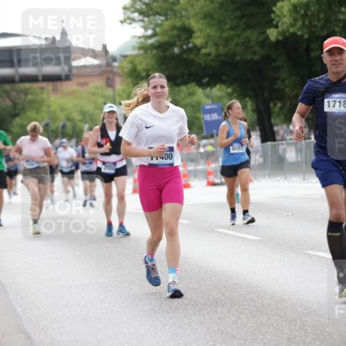 29.06.2025 - hella hamburg halbmarathon Jannik Wohlers http://msf.ph/oto/8195888 29.06.2025 10:24:38 Lombardsbrücke 1740, 2000, 2249, 3920, 4008, 4010, 5126, 7778, 8083, 9573, 11400, 11921, 14649, 15153, 15679, 15942, 17185, 17954, 18194, 18198 meine-sportfotos.de